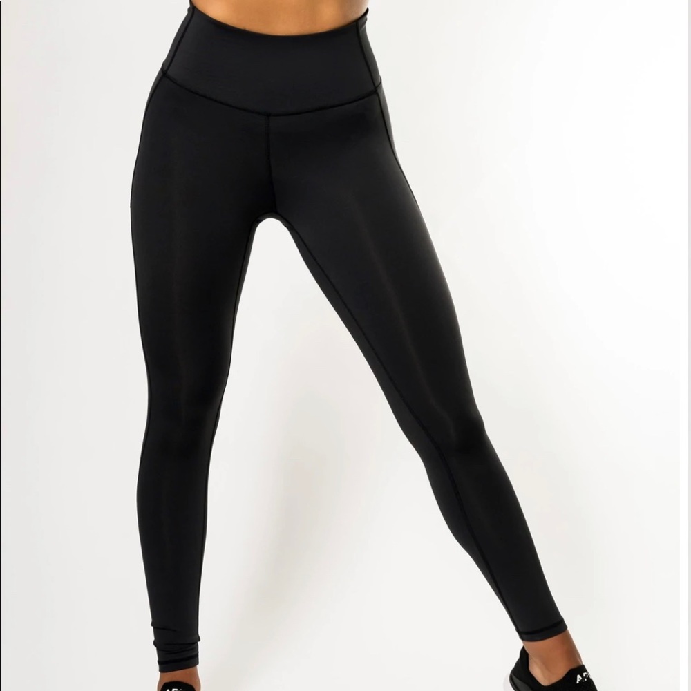 COPY - IVL collective black active leggings